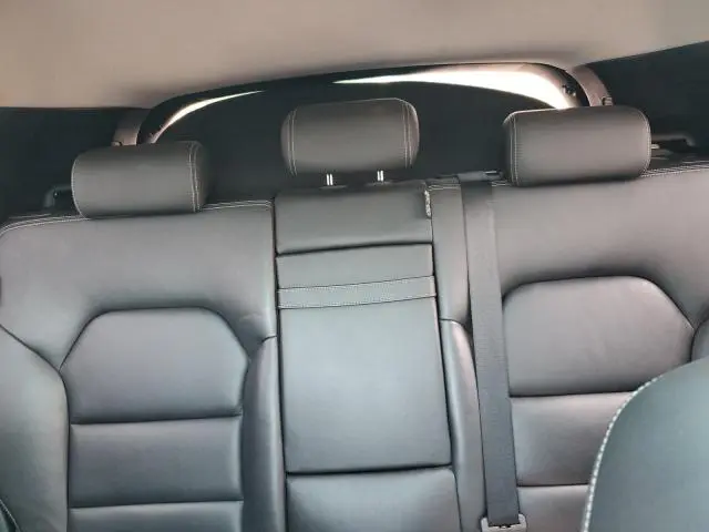 2017 INFINITI QX30 BASE  