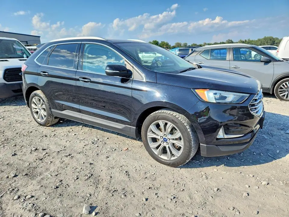 2019 FORD EDGE TITANIUM  