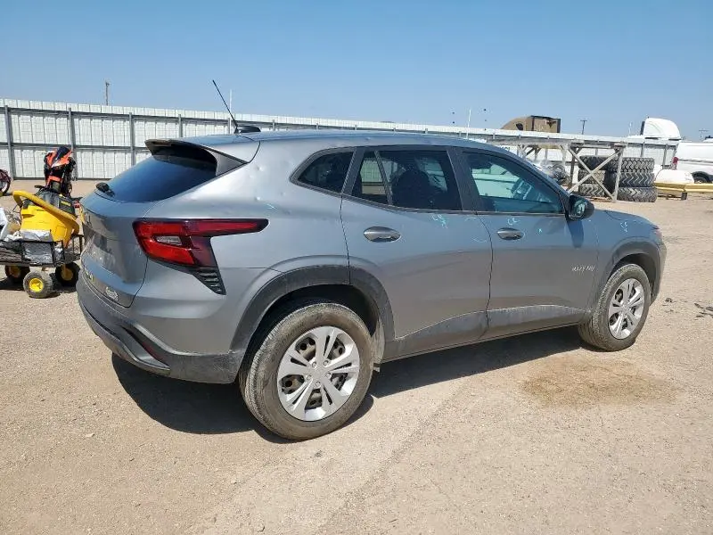 2024 CHEVROLET TRAX LS
