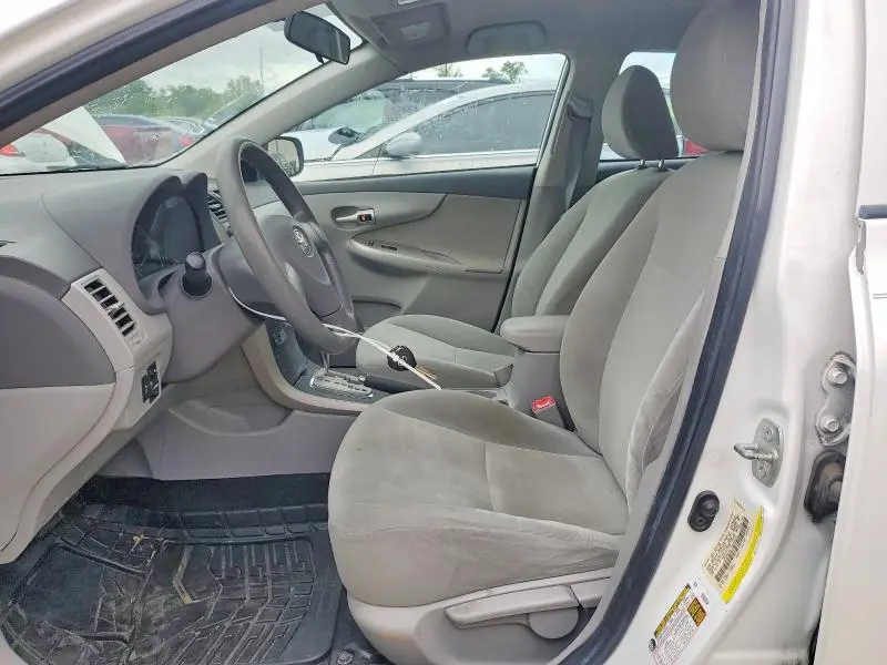 2010 TOYOTA COROLLA LE  