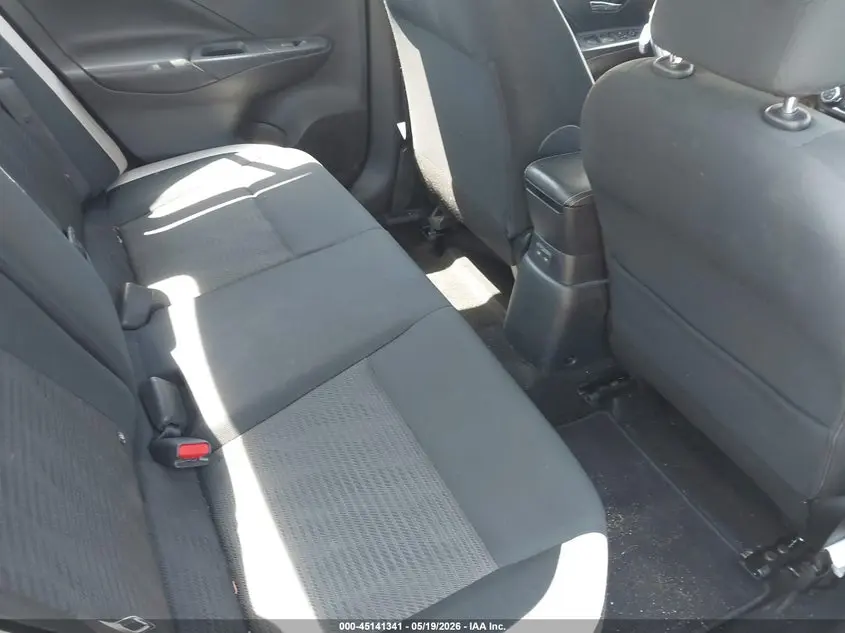 2020 NISSAN VERSA SV XTRONIC CVT