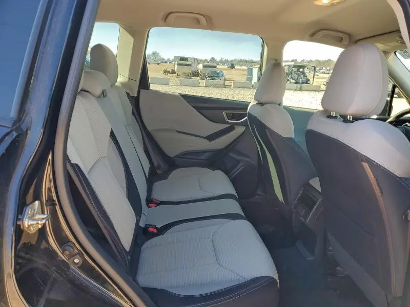 2019 SUBARU FORESTER   