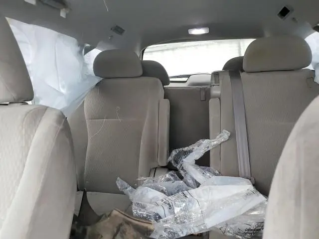 2010 TOYOTA HIGHLANDER   