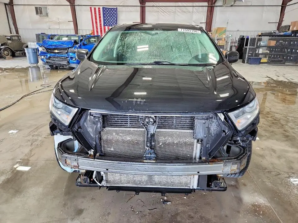 2015 FORD EDGE SE  