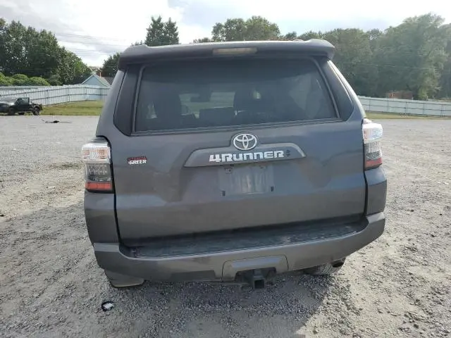 2023 TOYOTA 4RUNNER SE  