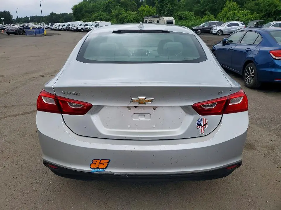 2017 CHEVROLET MALIBU LT  