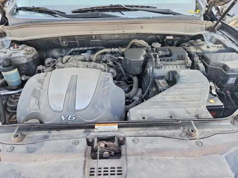 2012 HYUNDAI SANTA FE SE  