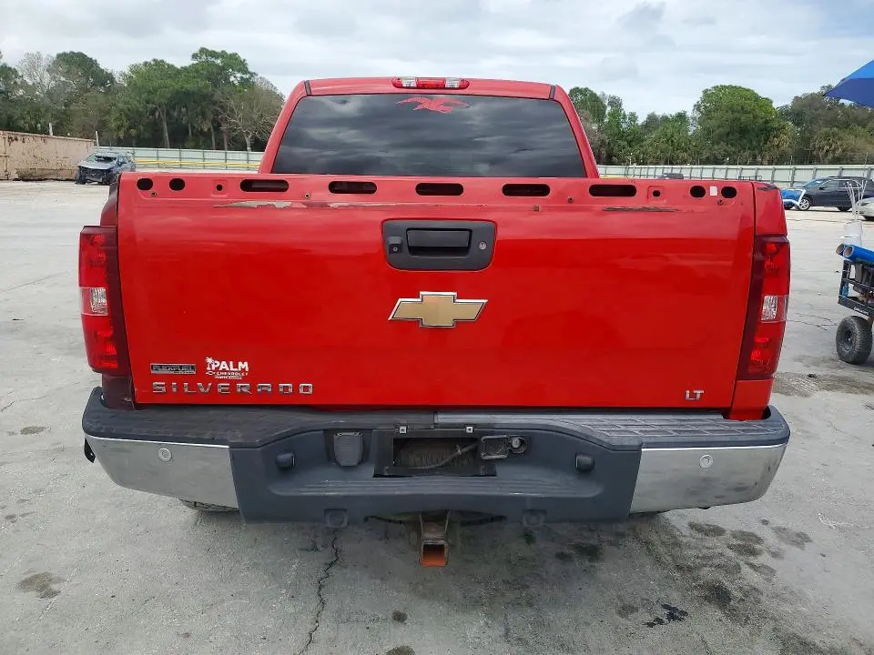 2011 CHEVROLET SILVERADO C1500 LT  