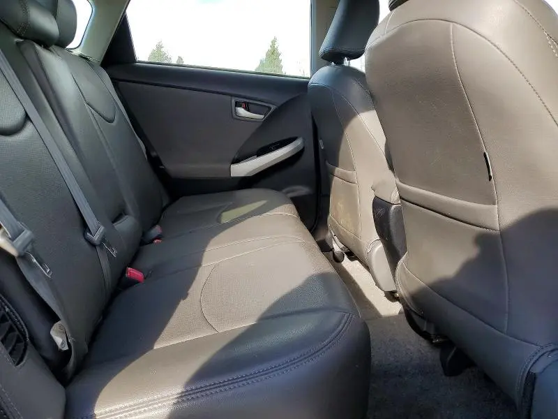 2013 TOYOTA PRIUS TWO  