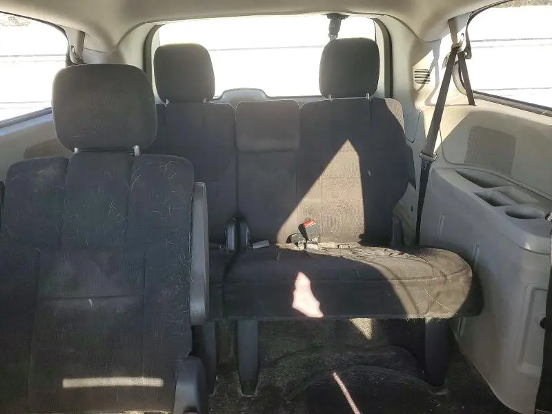 2013 DODGE GRAND CARAVAN SE  