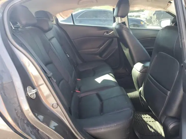 2017 MAZDA 3 TOURING  