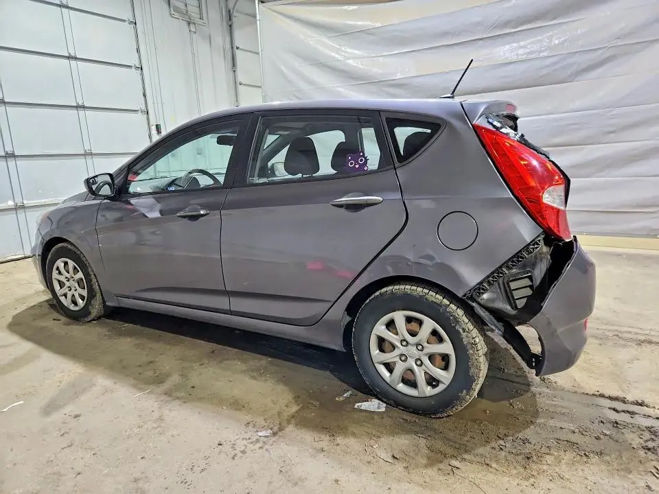 2014 HYUNDAI ACCENT GS  