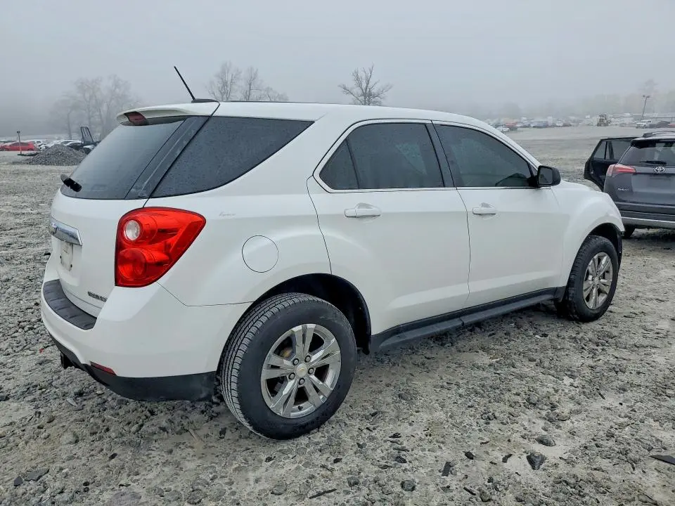 2015 CHEVROLET EQUINOX LS  