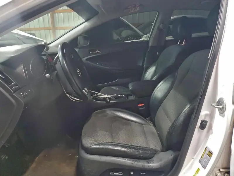 2012 HYUNDAI SONATA SE  