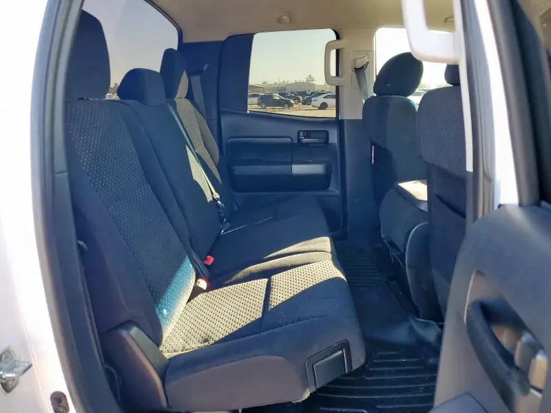 2010 TOYOTA TUNDRA DOUBLE CAB SR5  