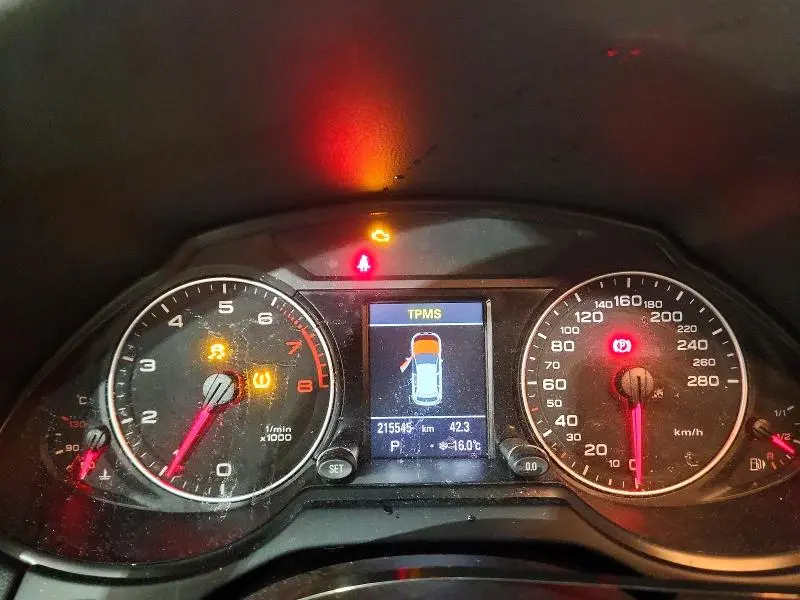 2012 AUDI Q5 PRESTIGE  