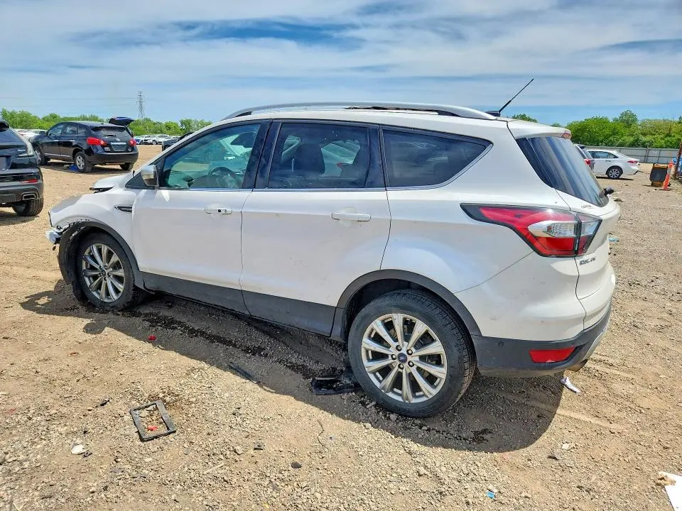 2017 FORD ESCAPE TITANIUM  