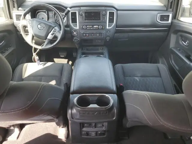 2019 NISSAN TITAN SV  