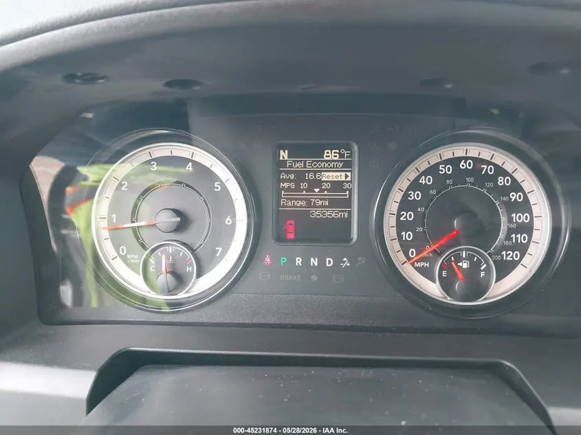 2018 RAM 1500 TRADESMAN  4X4 5'7 BOX