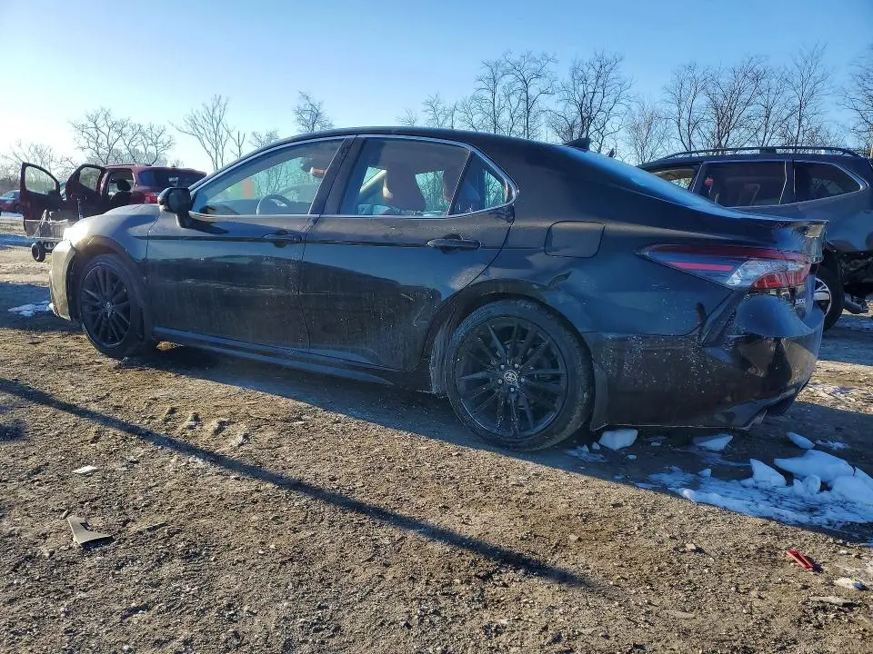 2022 TOYOTA CAMRY XSE  