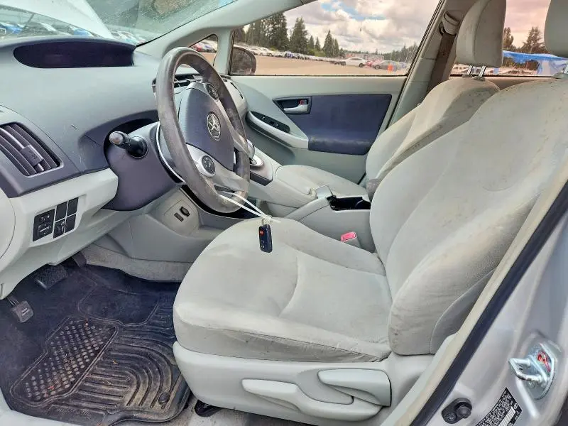 2010 TOYOTA PRIUS II  