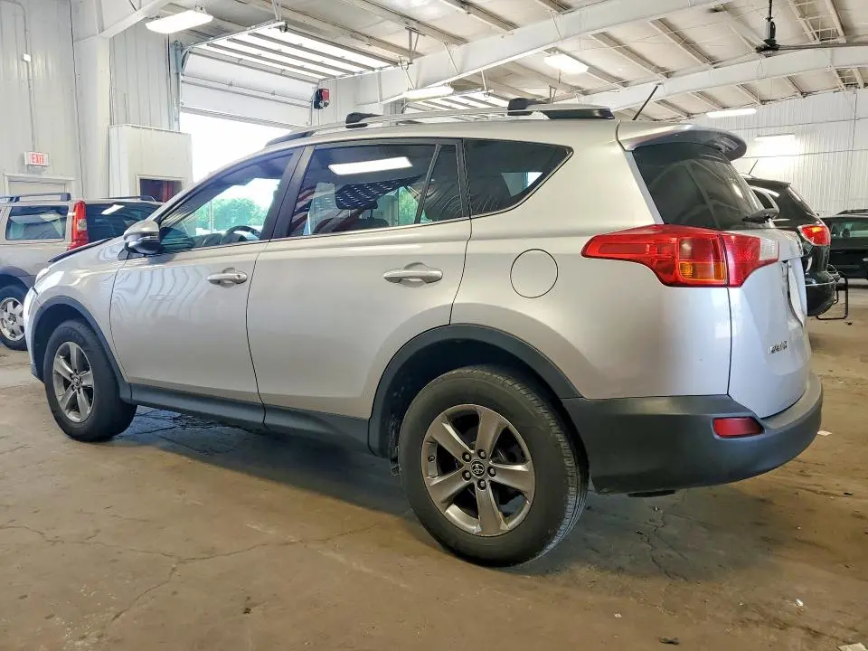 2015 TOYOTA RAV4 XLE  