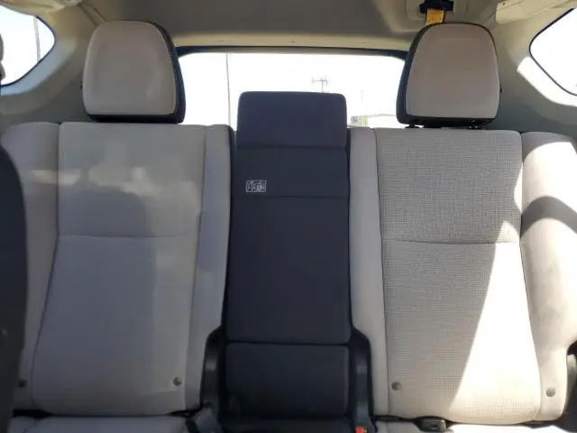 2018 TOYOTA RAV4 HV LE