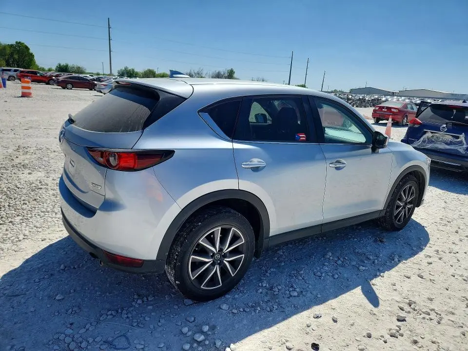 2018 MAZDA CX-5 TOURING  
