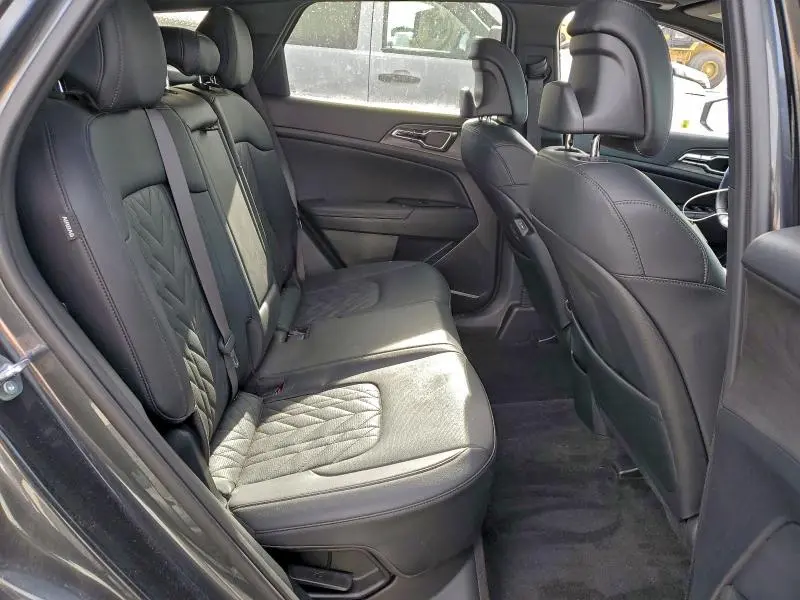 2025 KIA SPORTAGE X LINE  