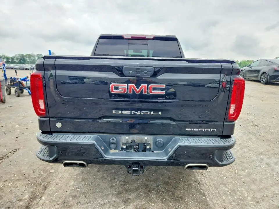 2021 GMC SIERRA K1500 DENALI  