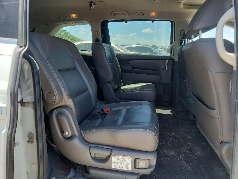2011 HONDA ODYSSEY TOURING  