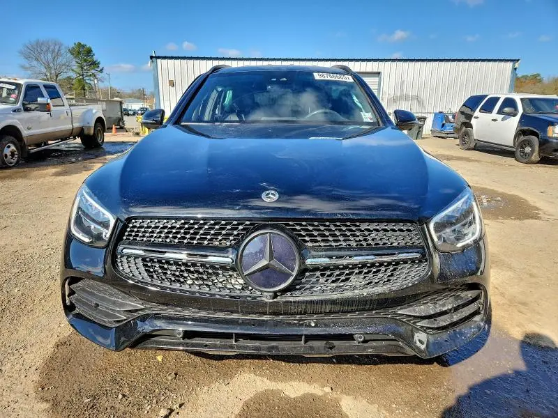 2022 MERCEDES-BENZ GLC 300  