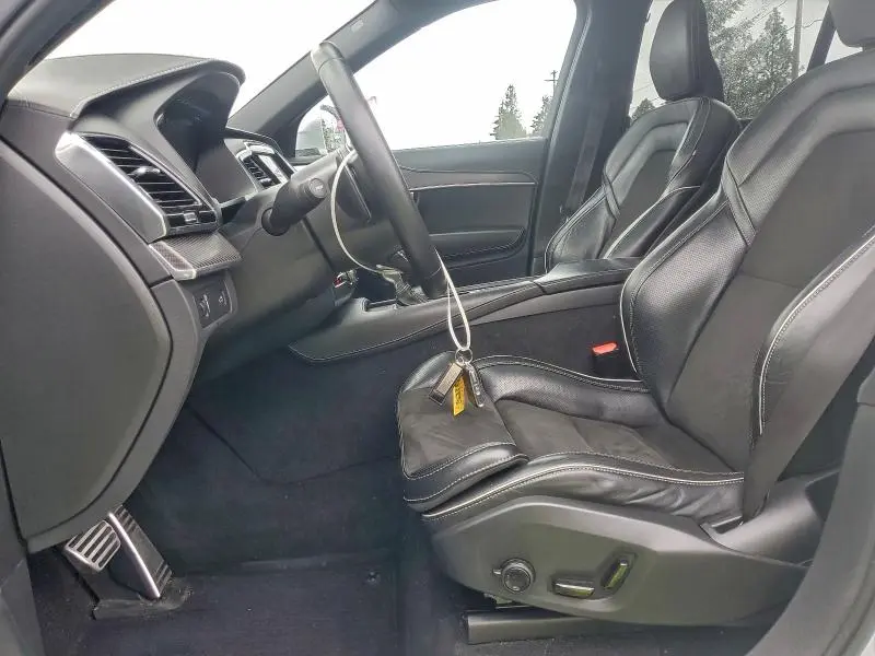 2019 VOLVO XC90 T6 R-DESIGN  