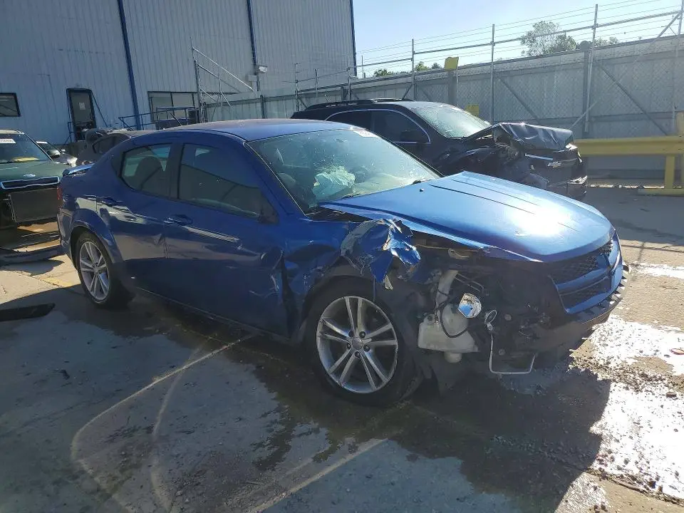 2014 DODGE AVENGER SE  