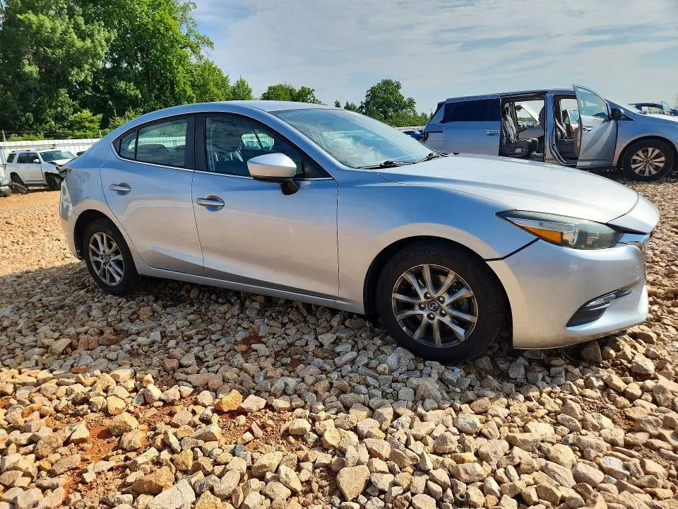 2018 MAZDA 3 SPORT  