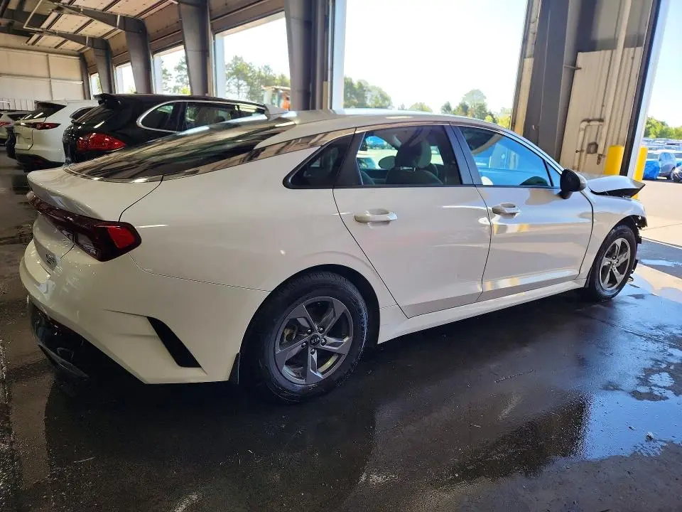 2021 KIA K5 LXS  