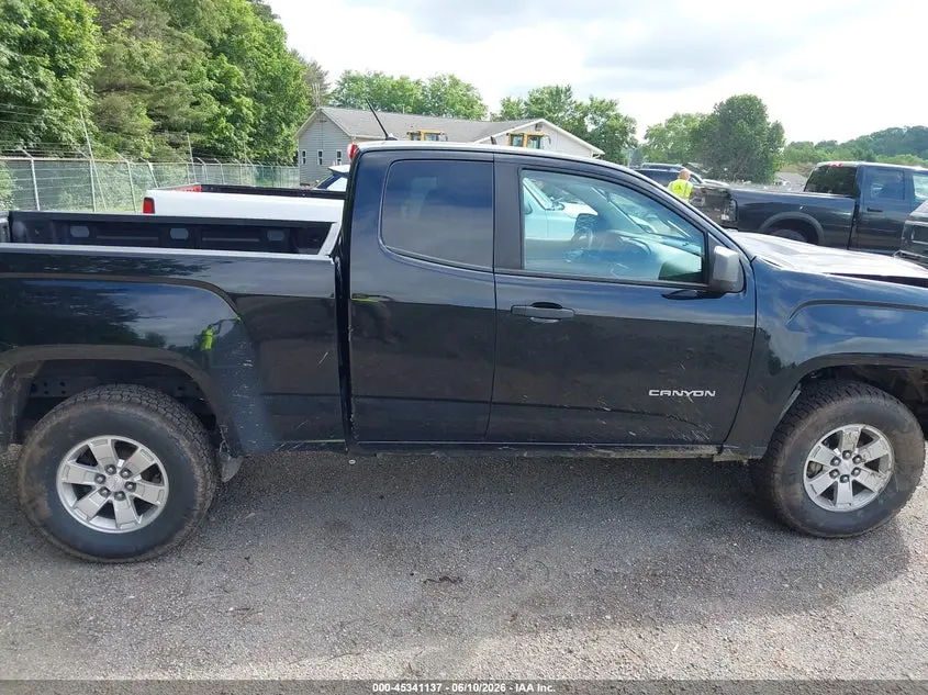 2017 GMC CANYON 4WD