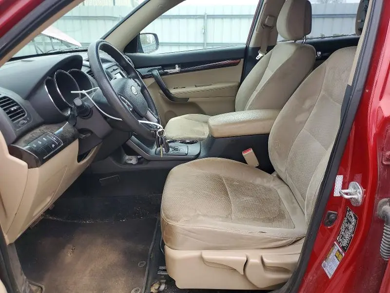2011 KIA SORENTO LX  