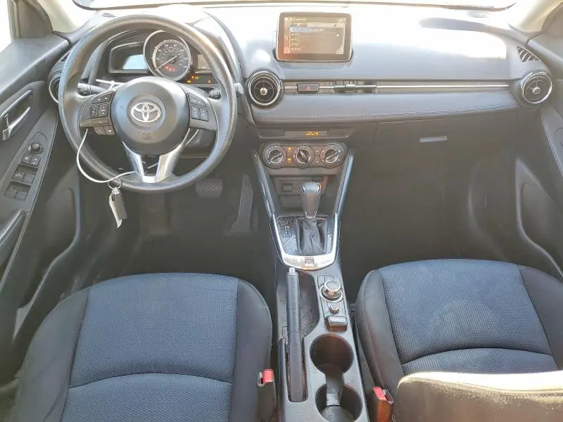 2017 TOYOTA YARIS IA BASE  