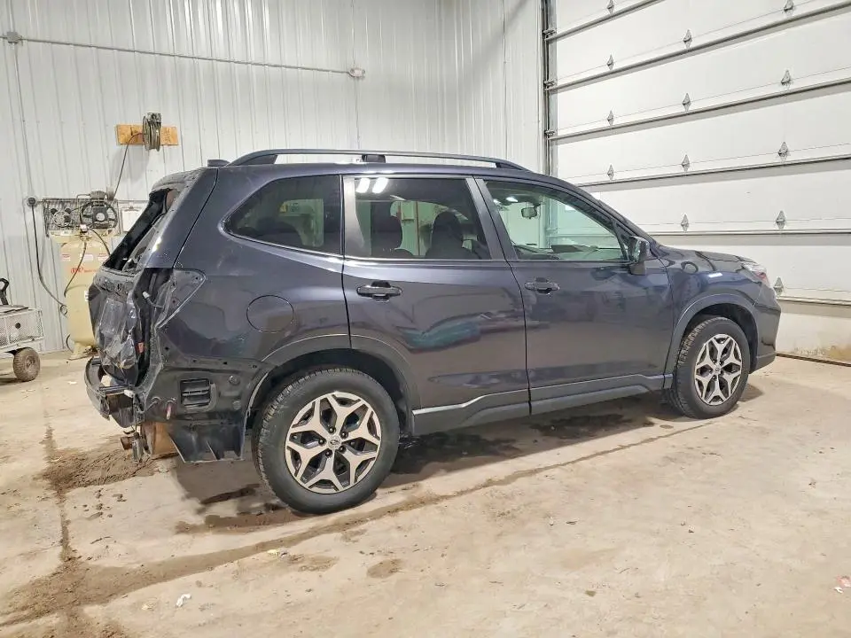 2019 SUBARU FORESTER PREMIUM  