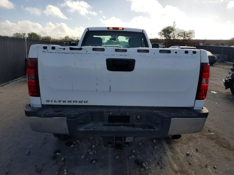 2013 CHEVROLET SILVERADO C2500 HEAVY DUTY  