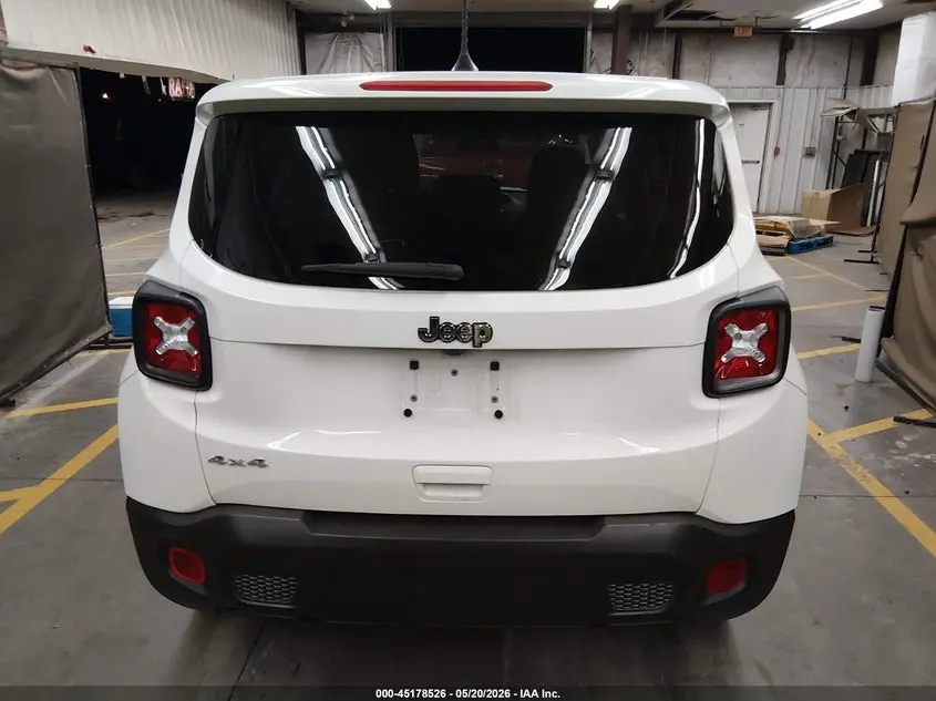 2023 JEEP RENEGADE LATITUDE 4X4