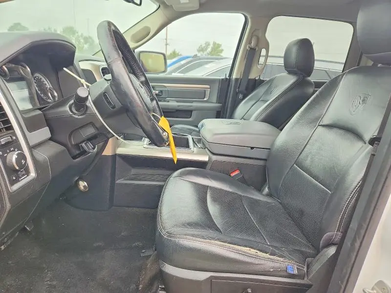 2014 RAM 1500 SLT  