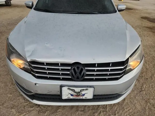2015 VOLKSWAGEN PASSAT SEL