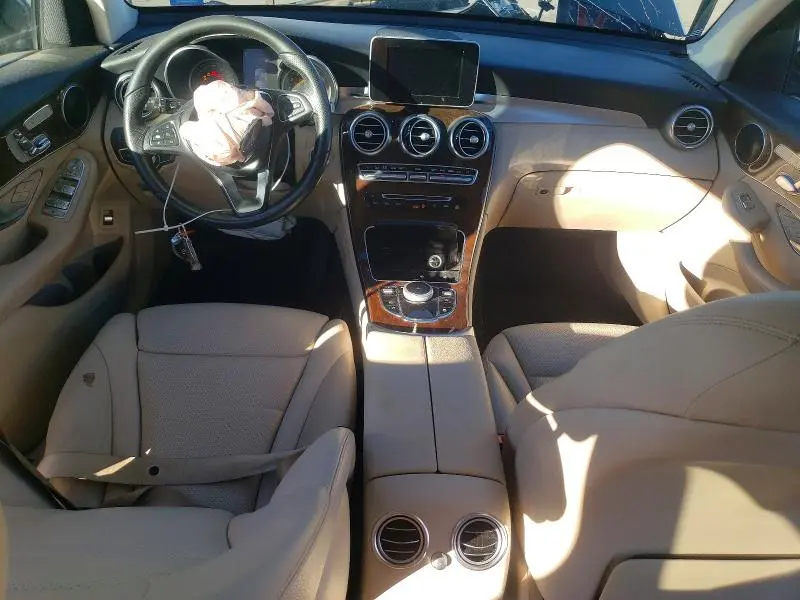 2018 MERCEDES-BENZ GLC 300  