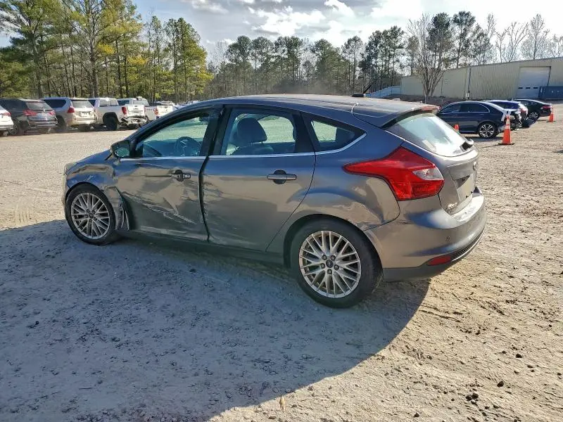 2014 FORD FOCUS TITANIUM  