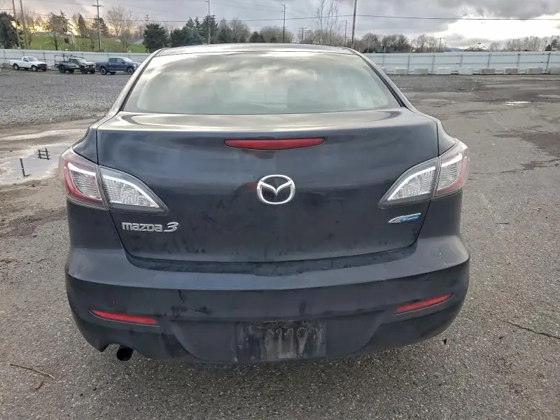 2013 MAZDA 3 I  