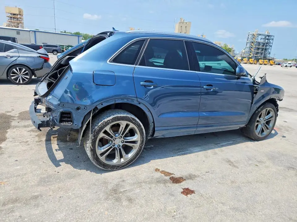 2018 AUDI Q3   