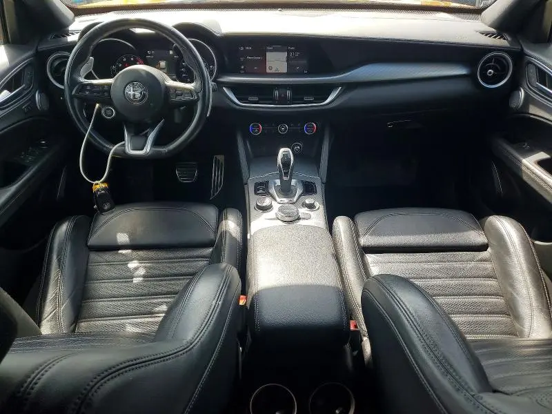 2022 ALFA ROMEO STELVIO TI  