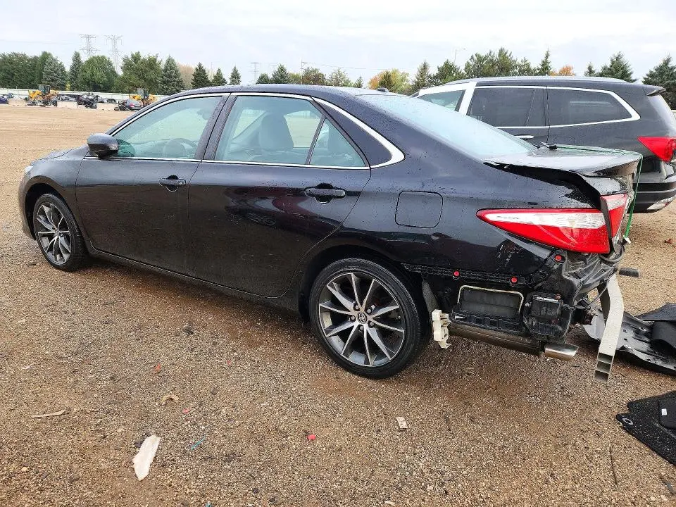 2015 TOYOTA CAMRY XSE V6  